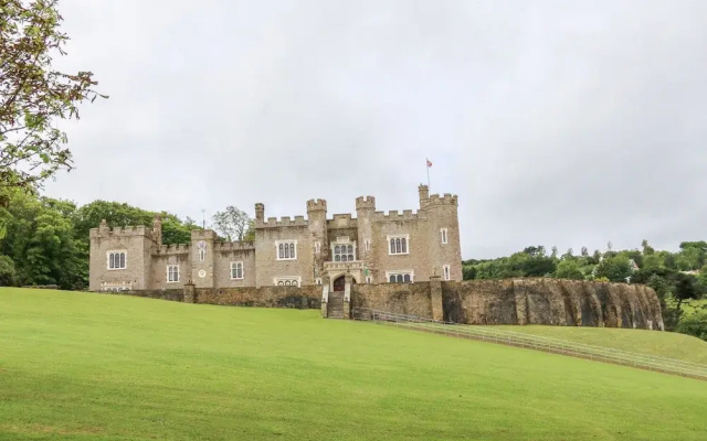 Tom's House