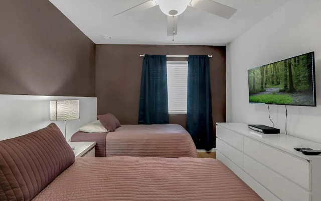Crystal Cove 4727