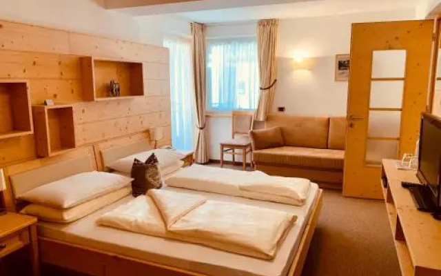 Hotel Valpudra