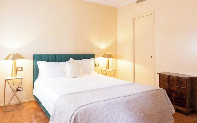Foscolo Penthouse Grand Canal
