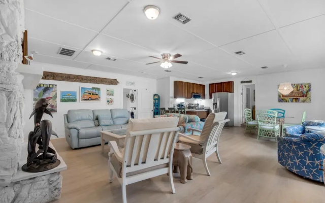 Bungalow By the Sea-mermaid