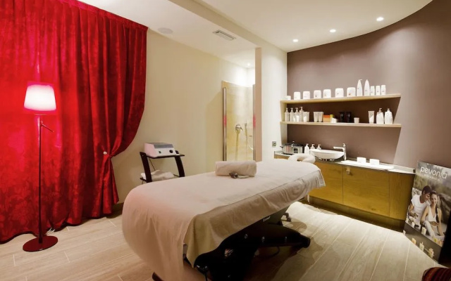 Hotel Ambassador