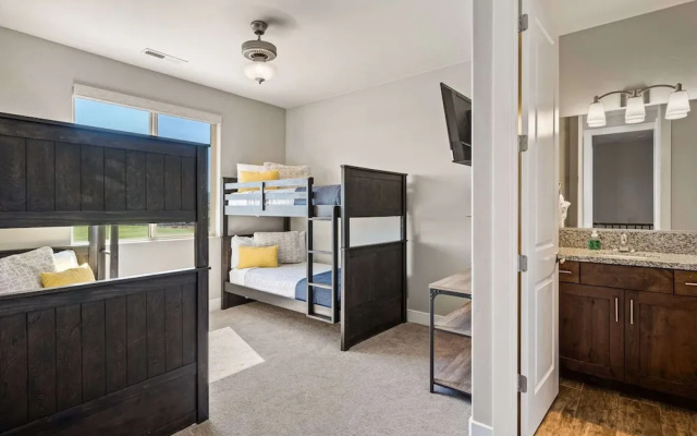 Double The Fun 7 Bedroom Home