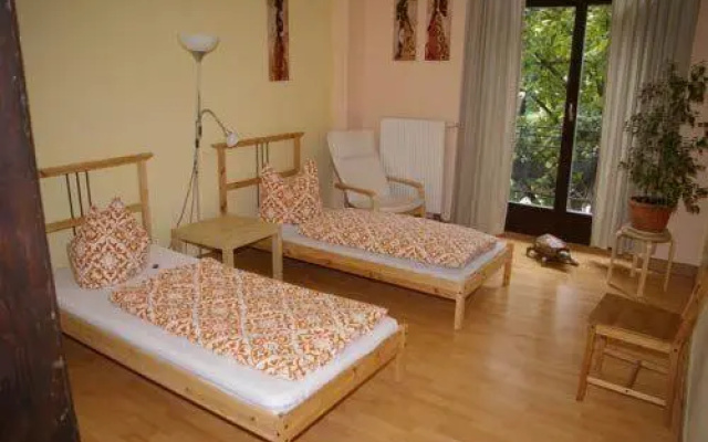3R-Fewo-bis-8-Personen-zentral-T8