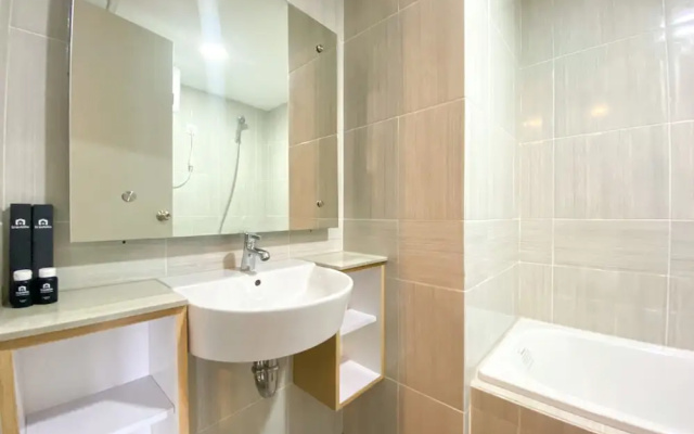Cozy And Simple Big Studio Vasanta Innopark Apartment