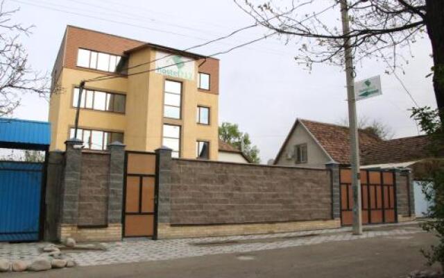 Отель Hostel 312 Bishkek Кыргызстан, Бишкек - отзывы, цены и фото номеров - забронировать отель Hostel 312 Bishkek онлайн вид на фасад