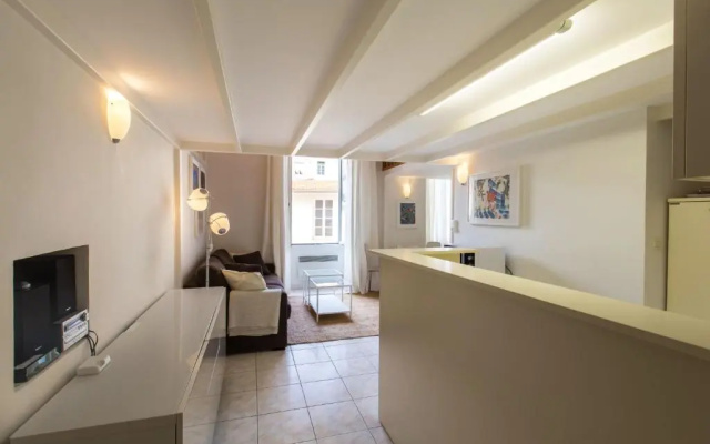SUEDE PROMENADE Duplex apartment at 1 min from the sea 2 baths