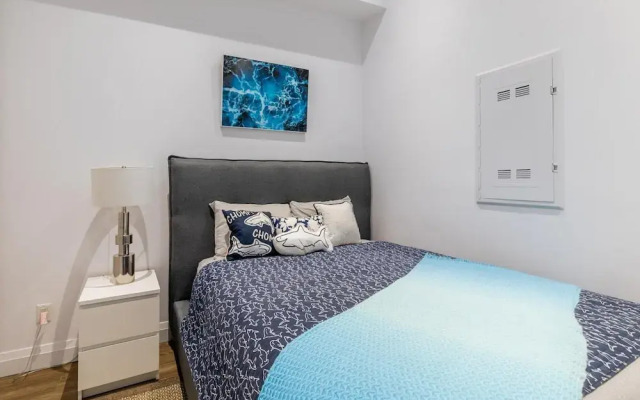 2BR 2storey Loft Free Parking Gym