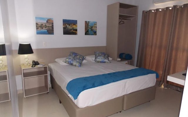 Atlas Hotel II