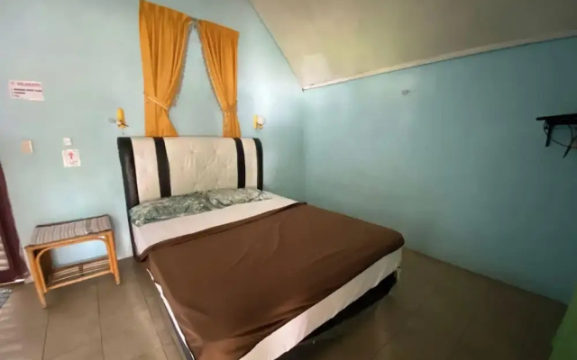Roman Sinasi Hotel