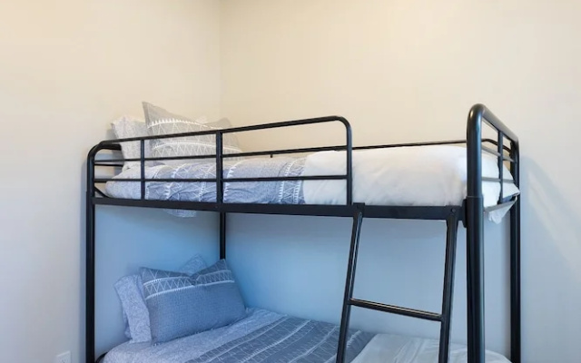 Updated 2 Bedroom Apartment