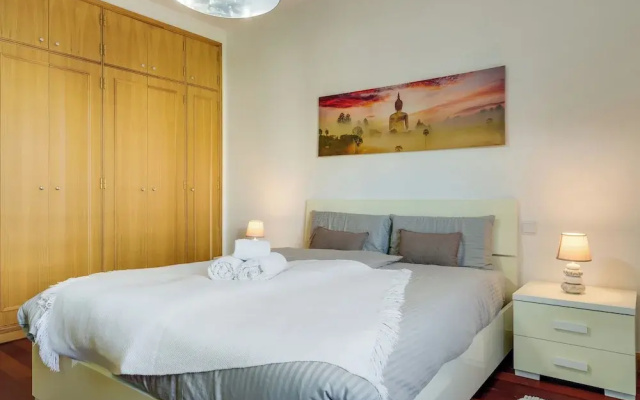 IVIS Home By HR Madeira