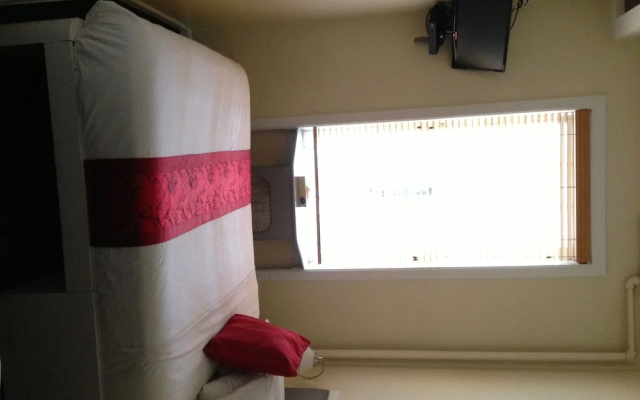 Colonial House Inn