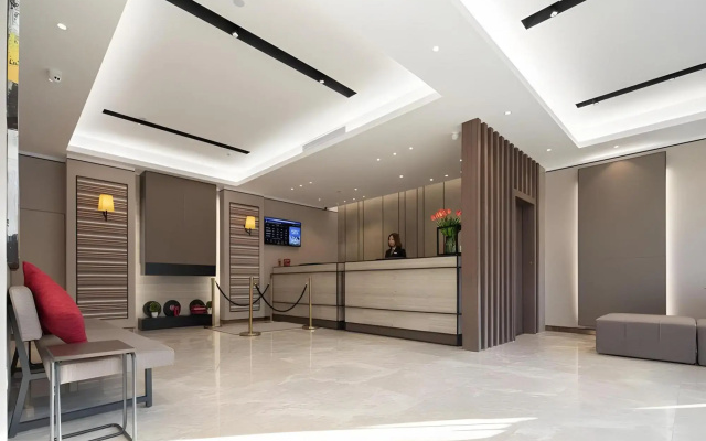 Homeinn Plus Hotel (Guilin Railway Station Xiangbishan Park)