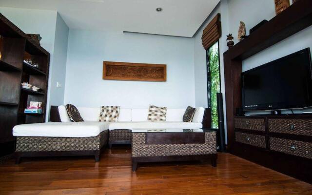 Отель Penn Sunset Villa 5 Ланта комната для гостей