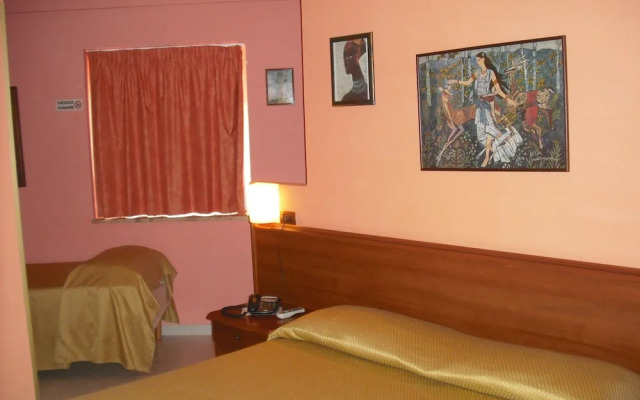 Cascina Garden Hotel
