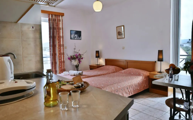 Nirevel Apartments