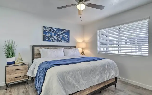 Downtown Gilbert Condo w/ Screened Porch!