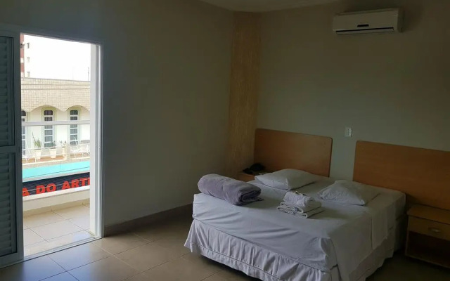 Big Hotel