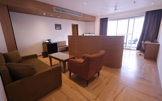 Ramada by Wyndham Mussoorie Mall Road