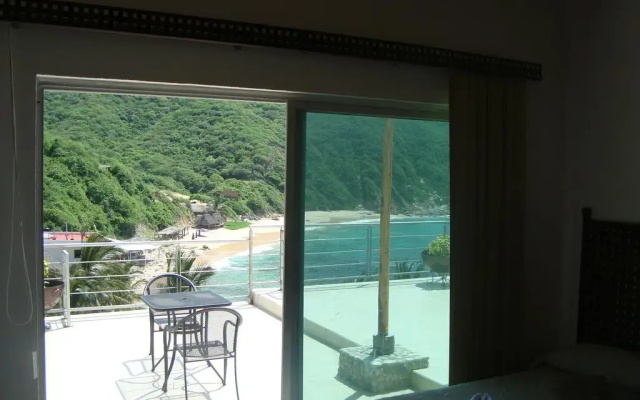 Hotel Acantilado