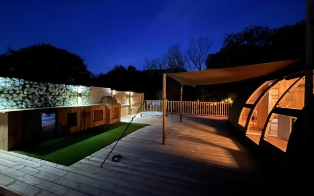 Sunrise Dome Tent