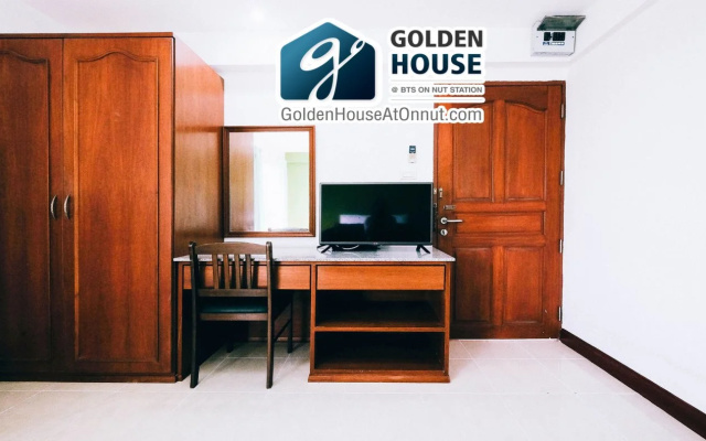 Golden House @ Onnut Station
