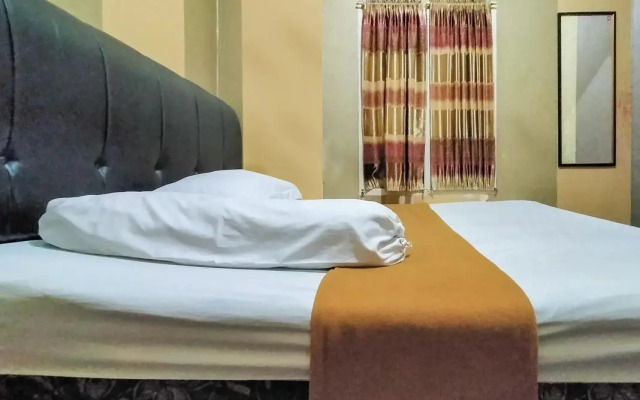 Hotel Fikry Toli Toli