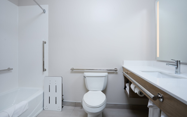 Holiday Inn Express Hotel & Suites SWIFT CURRENT by IHG