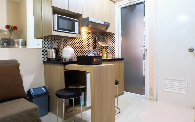 Cozy Green Pramuka Apartment