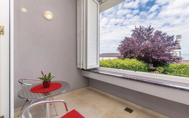 Nice Home in Njivice with Hot Tub, WiFi & 1 Bedrooms