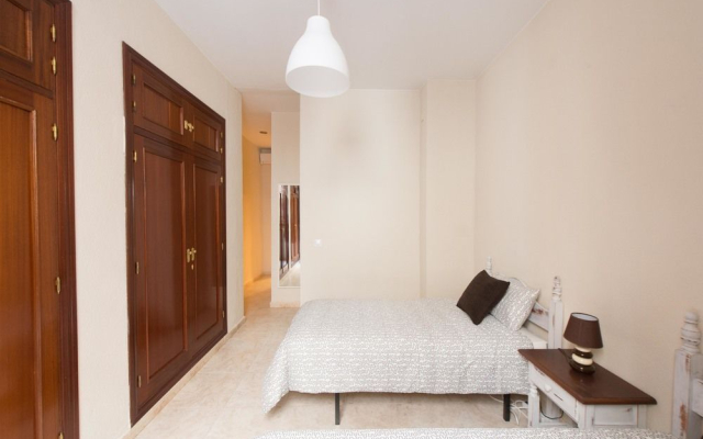 Sevilla Apartments Alfaqueque