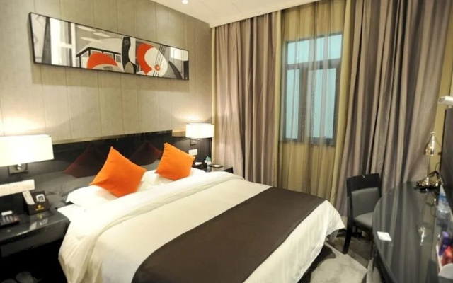 City Makino Holiday Inn
