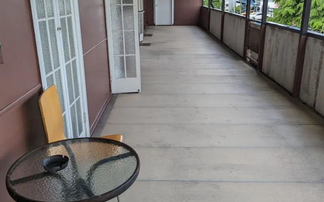 Grand Central Hotel Proserpine