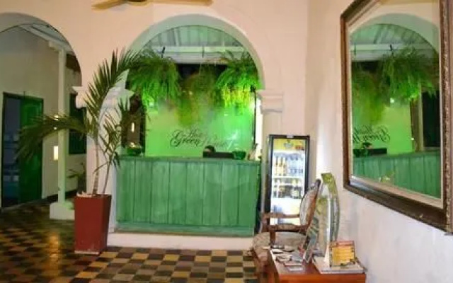 Hostel Green House Coffee Bar