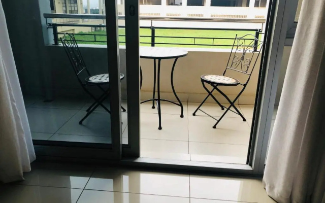 Umhlanga Ridge self-catering apartment