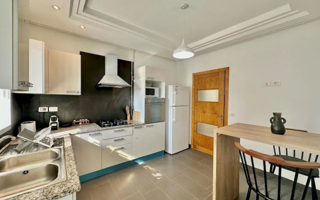 Elyssa Superbe Appartement aux Jardins de Carthage