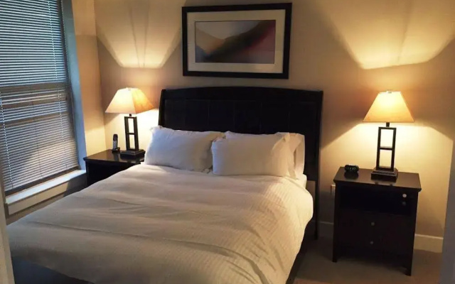 Bluebird Suites at Dupont Circle