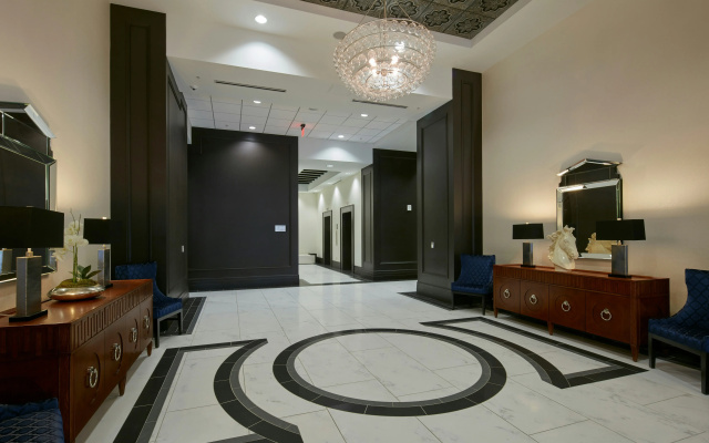 Embassy Suites Louisville Downtown