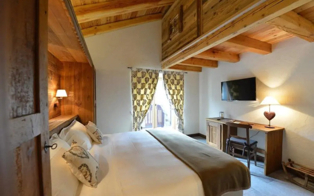 Hotel De La Tor