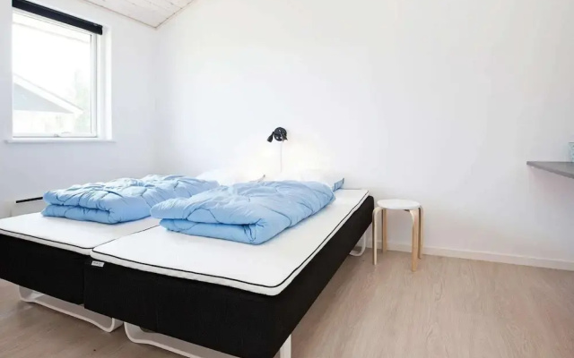 10 Person Holiday Home in Rodby-by Traum