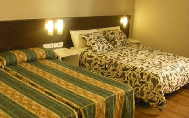 Hostal Bari