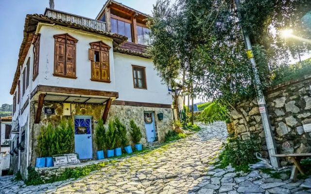 Zeytinli Konak
