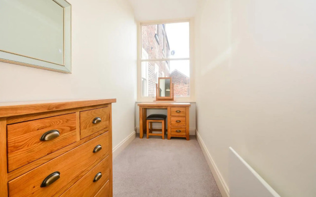 Minster's Keep- Stylish Apartment Near York Minster
