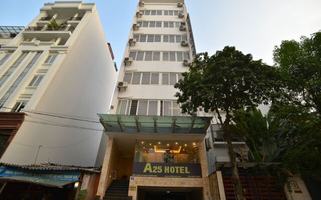 A25 Hotel Dich Vong Hau Ханой вид на фасад