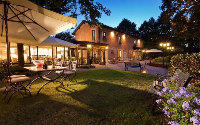 Savoia Hotel Country House вид на фасад