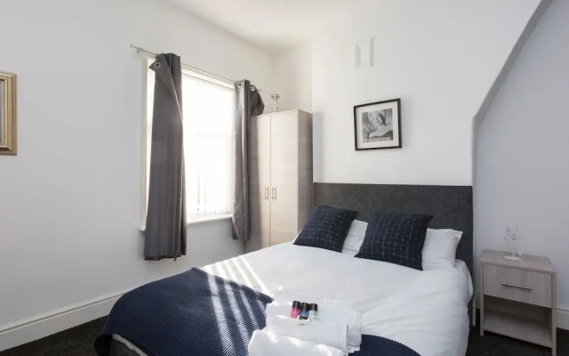 Townhouse @ Newlands Street Stoke