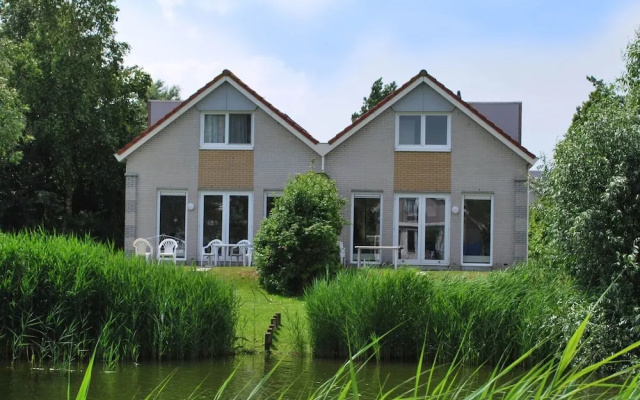 Nice Holiday Home on the Water