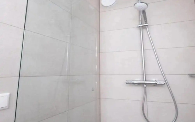 Luxury Workum Waterside Stay With Sauna