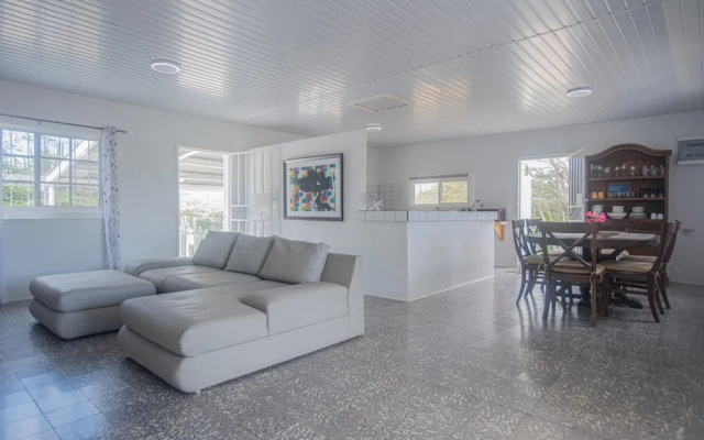 Aruban Home Close to Beach